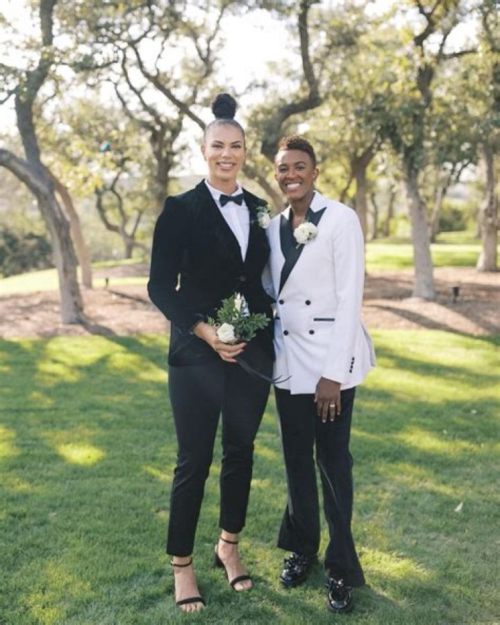 Alysha Clark: Love, Life, and Relationships