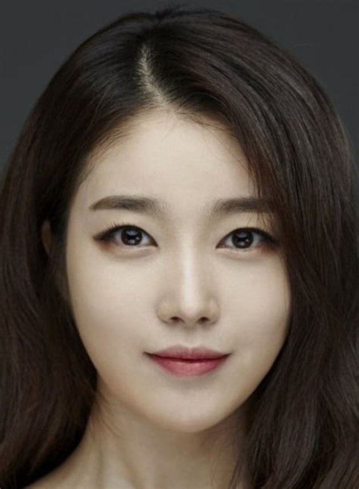 Discovering the Enigmatic Journey of Kim Yeo-jin