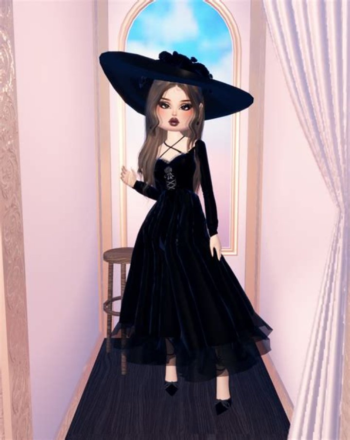 Elegance in Sorrow: A Guide to Funeral Dress to Impress