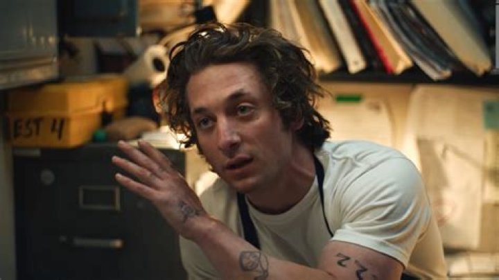 Exploring the Depths of Shameless Jeremy Allen White