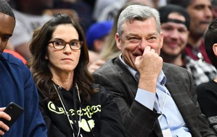 Meet Jami Gertz: From Actress to Sports Owner