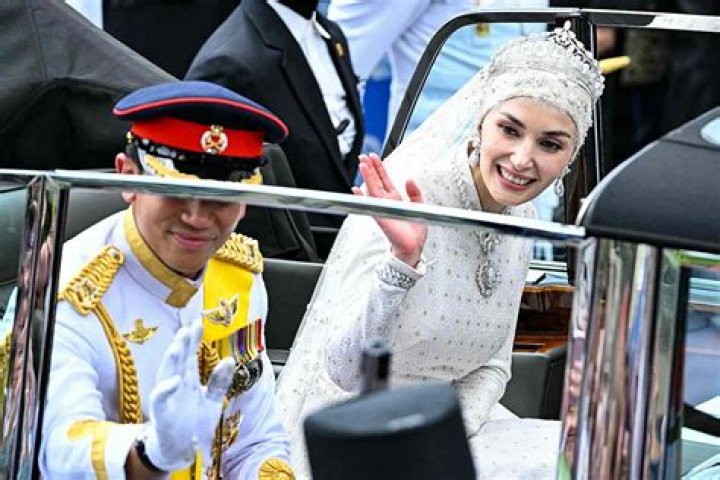 The Royal Wedding of Cheryl Cole and Liam Payne | Wedding Bells Ring
