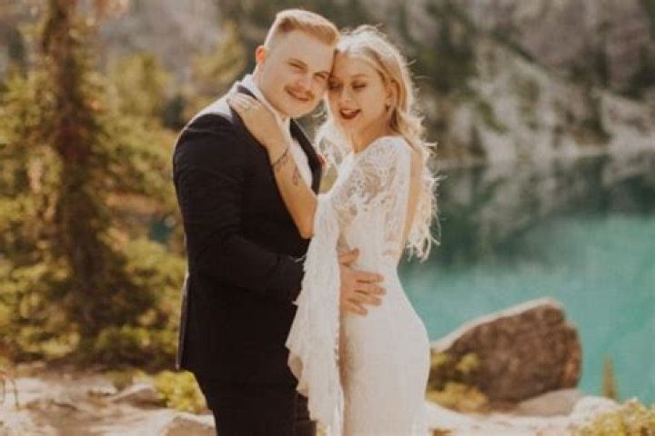 The Untold Story of Zach Bryan's Ex-Wife: A Deeper Look
