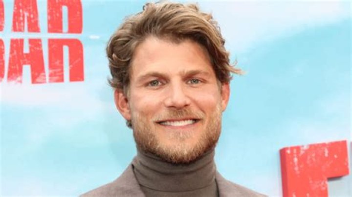 Travis Van Winkle: The Rising Star of Hollywood