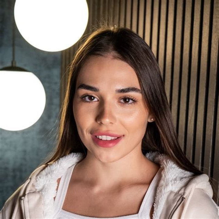 Unveiling the Allure of Milan Cheek: The Rising Star in Fashion and Beauty