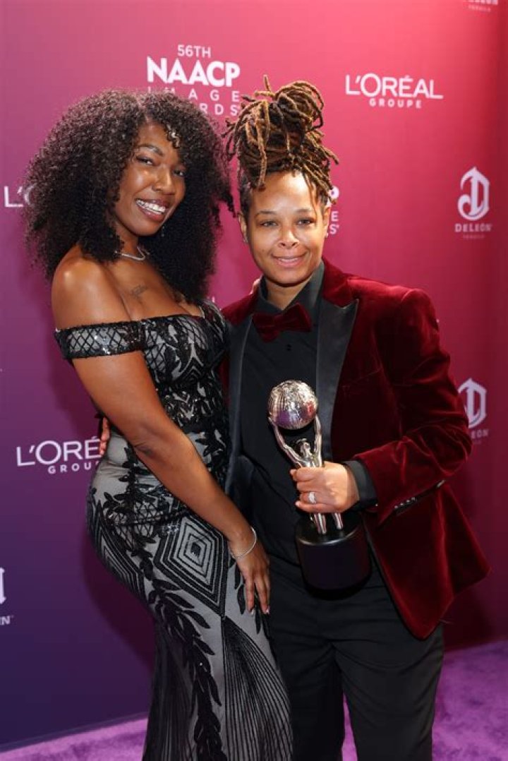 Unveiling the Life of Shawn Wayans' Wife: A Journey Beyond Comedy