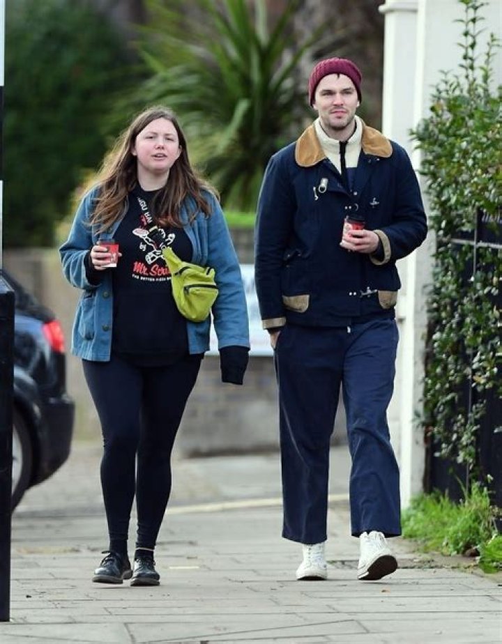 Unveiling the Mystery: Who is Hannah Murray’s Husband?