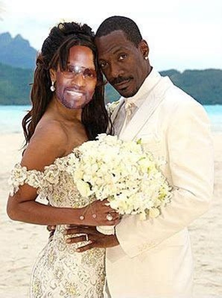 Unveiling the Mystery: Who is Johnny Gill Engaged To?