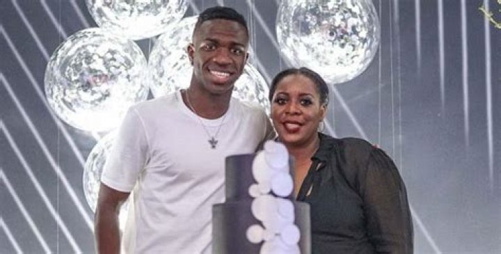 Vinicius Junior's Family Life: Wife, Kids, and More